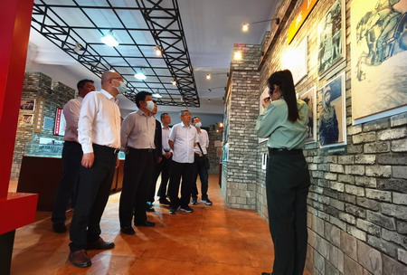 ug环球集团：“主题党日+红色教育”推动党史学习教育走深走实