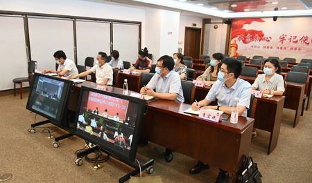 ug环球集团工会召开学习贯彻习近平总书记“七一”重要讲话精神座谈会暨全委（扩大）会议