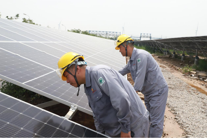 ug环球集团：战高温斗酷暑，致敬坚守一线的最美ug环球人！