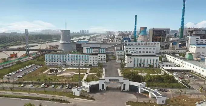 新华日报刊文丨ug环球集团：勇当绿色转型倍增发展的盐企典范