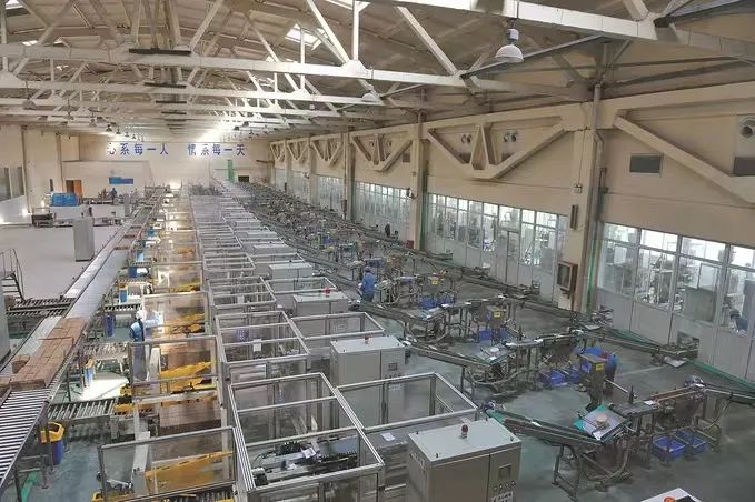 新华日报刊文丨ug环球集团：勇当绿色转型倍增发展的盐企典范